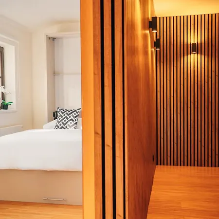 Savoy Loft *