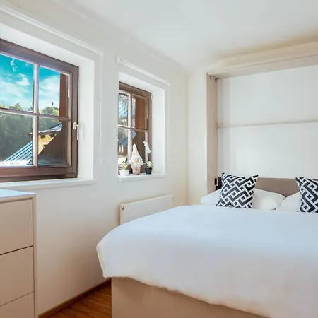 Lägenhet Savoy Loft